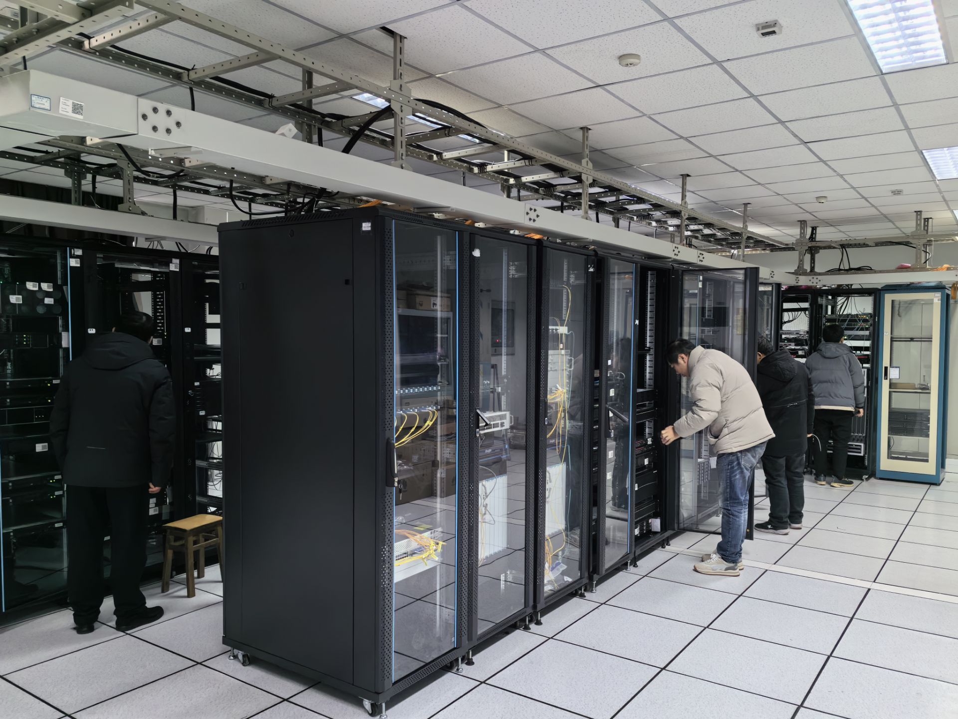 信息技术与实验保障处 全面护航2024年春季开学，筑牢校园网络与业务系统根基